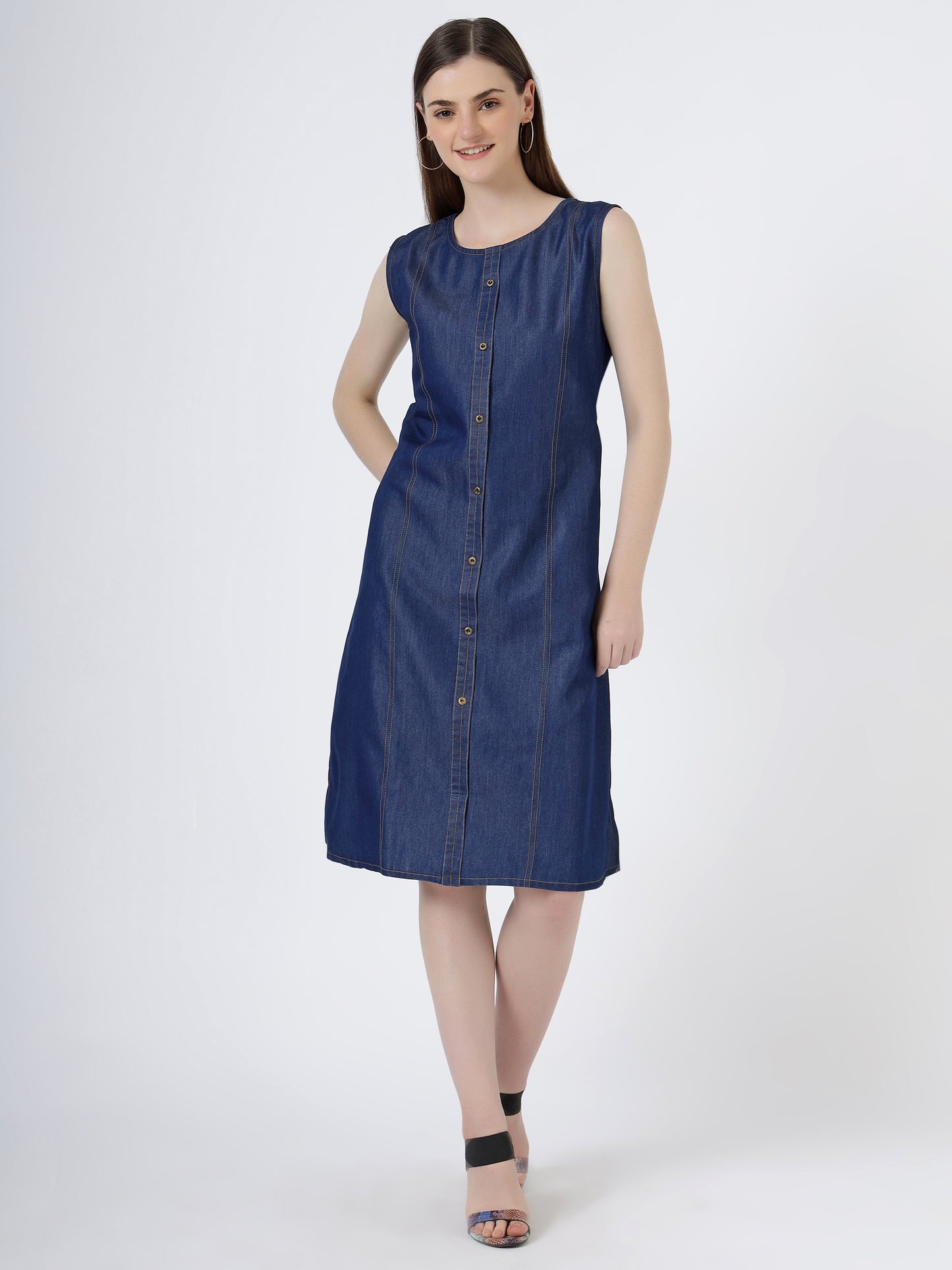 Women's Sleeveless Button-Down Denim Shift Dress (6096)