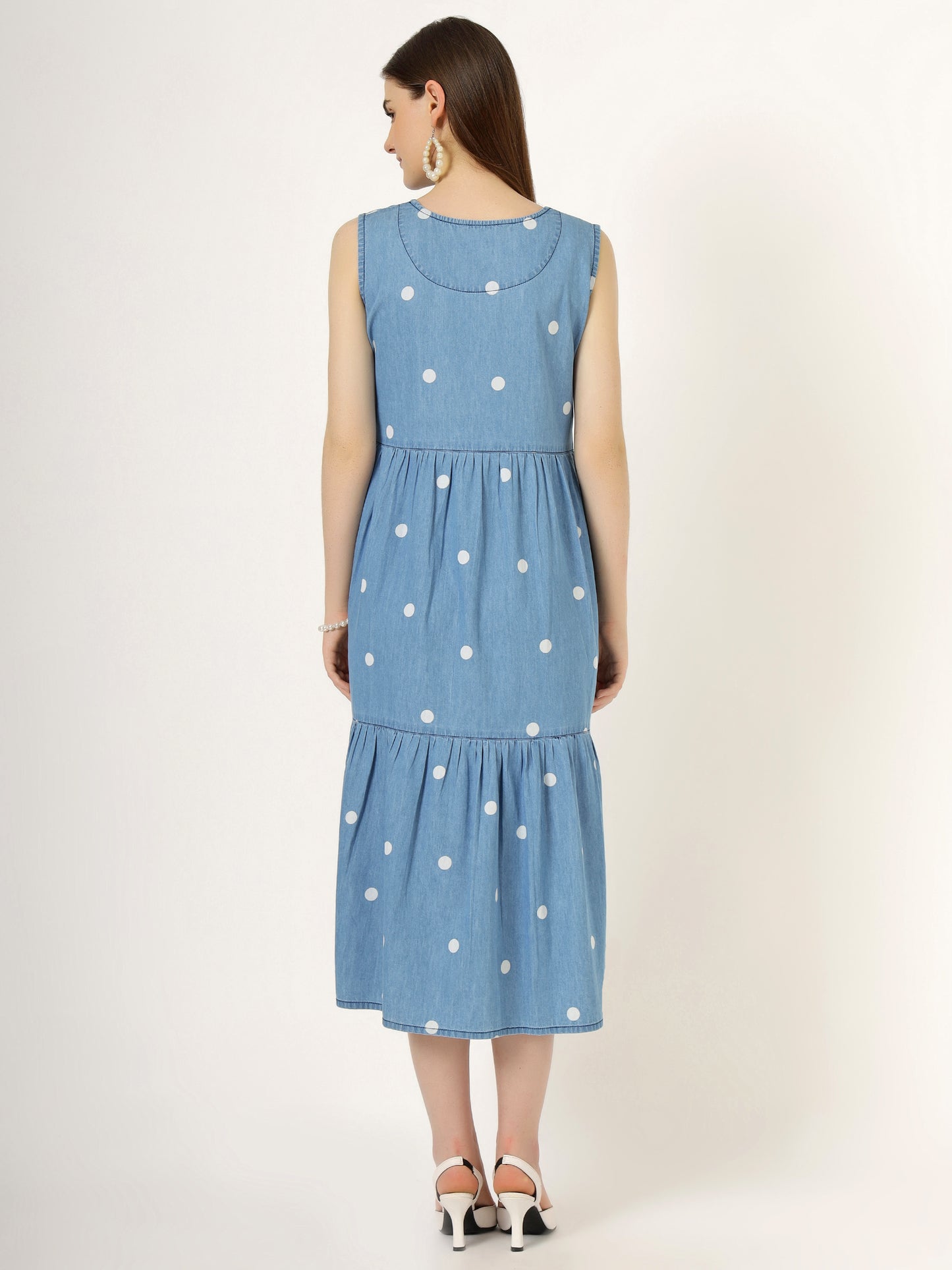 Women's Sleeveless Polka Dot Tiered Denim Midi Dress (6102)