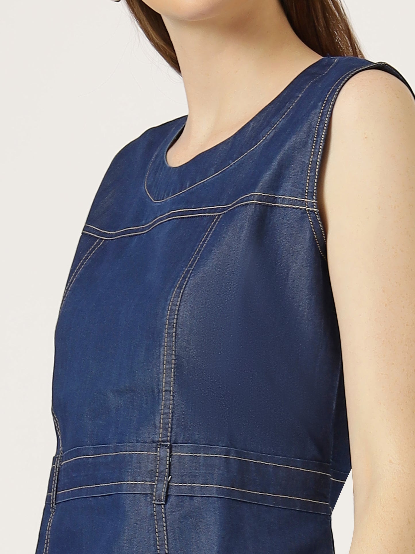 Women's Sleeveless Denim A-Line Dress with Round Neck (6090)